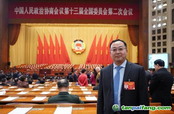 國網(wǎng)產(chǎn)業(yè)發(fā)展部主任奚國富：推進清潔能源消納，提升中國在國際標準制訂中的話語權(quán)