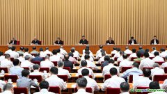 在這次重要大會上，習(xí)近平為何強(qiáng)調(diào)要積極穩(wěn)妥推進(jìn)碳達(dá)峰碳中和？